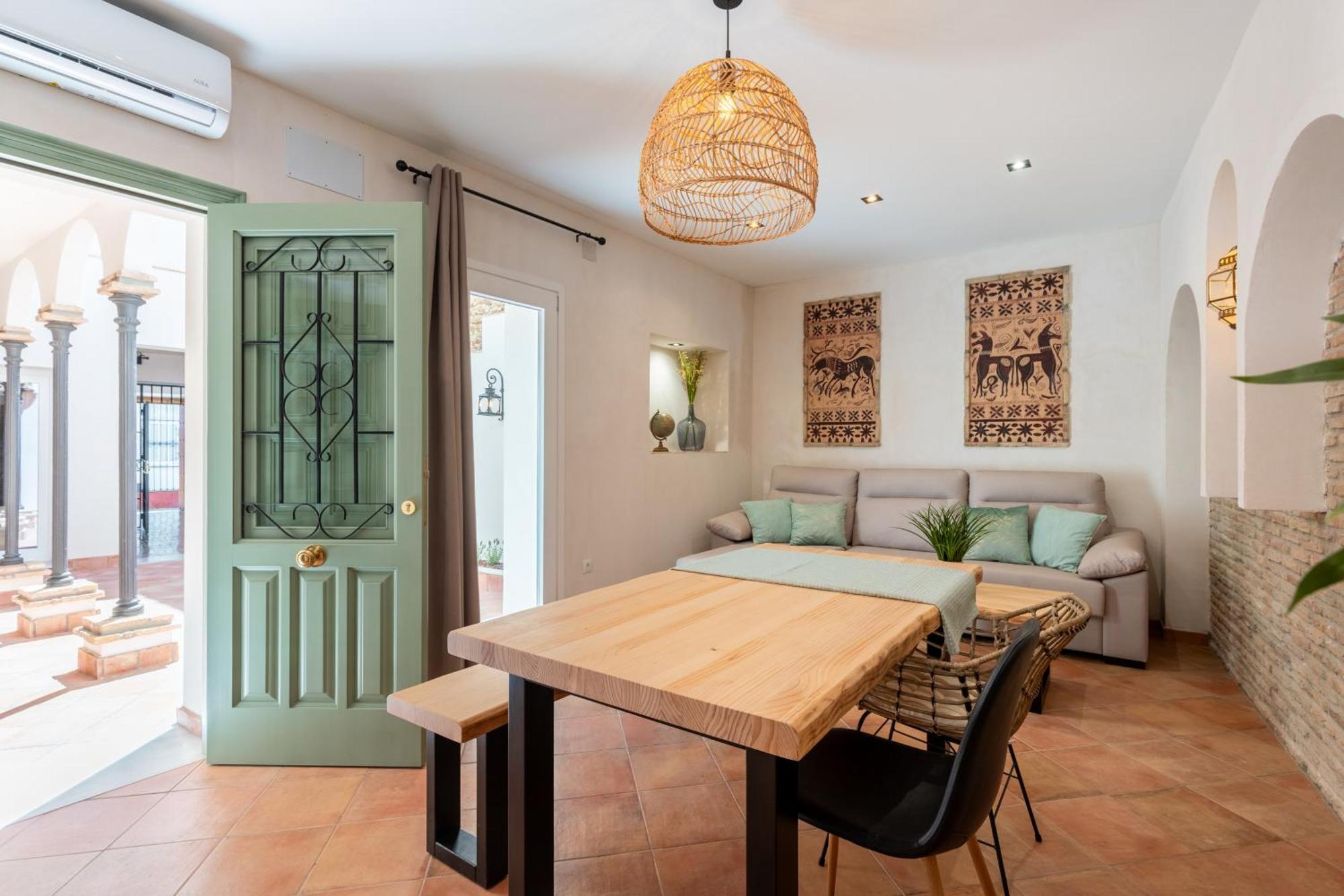 Apartment Isaac Peral 2 *
